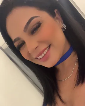 Kelly villar, anfitriona verificada